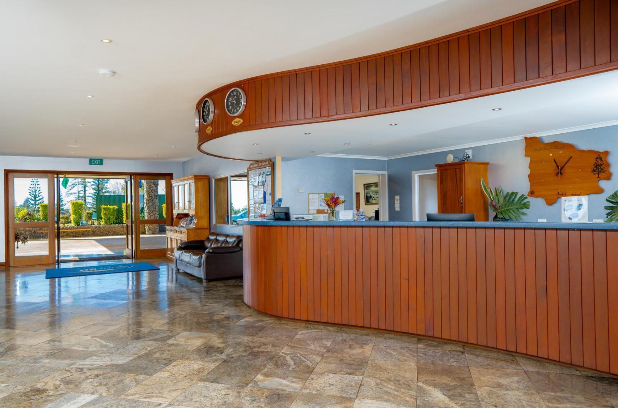South Pacific Resort Hotel Burnt Pine Exterior foto