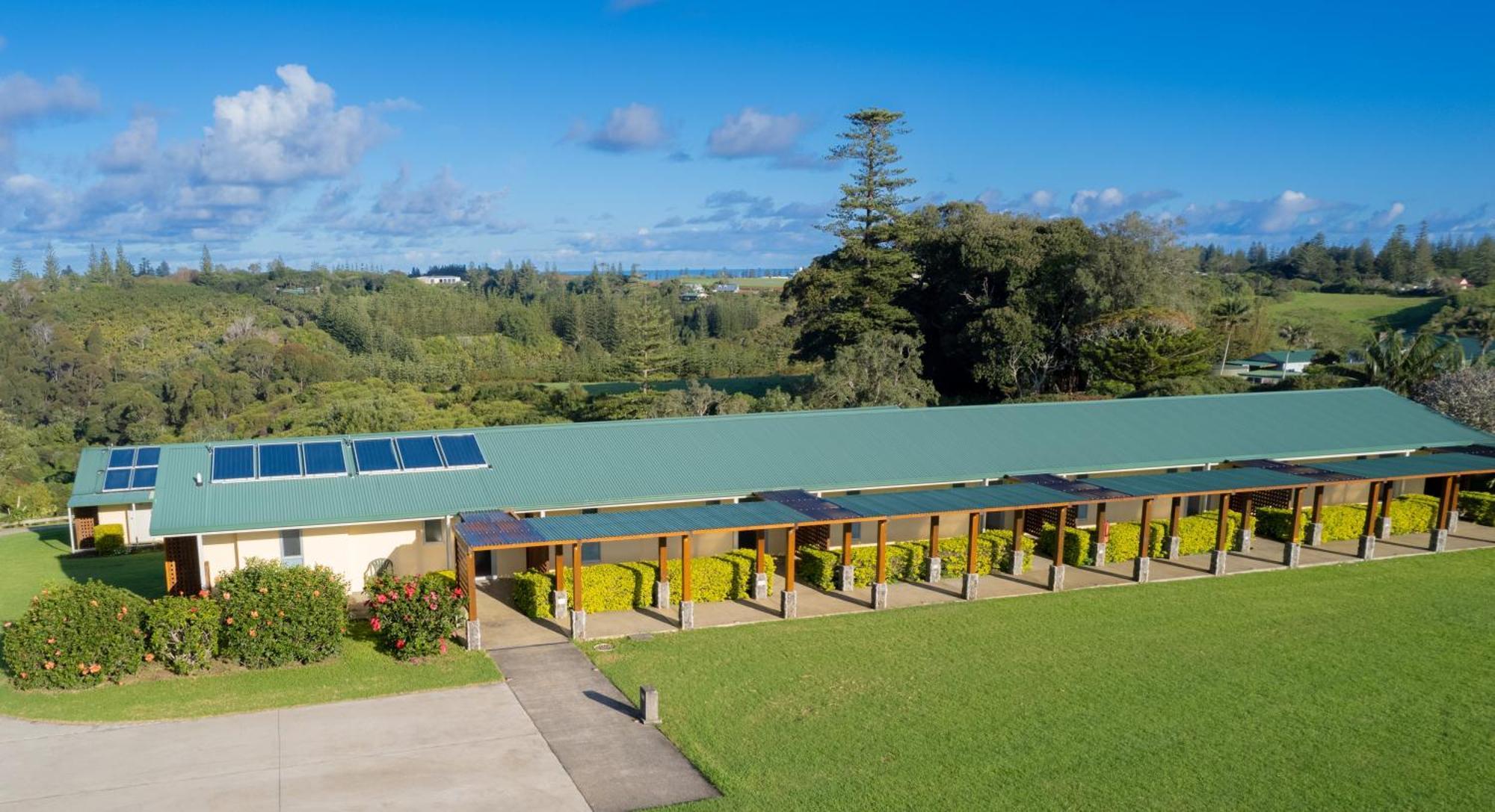 South Pacific Resort Hotel Burnt Pine Exterior foto